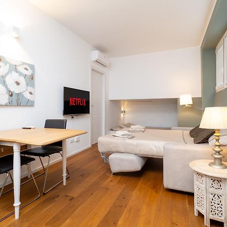 Citylife-Duomo Comfort Suite & Metro A 2 Minuti! มิลาน ภายนอก รูปภาพ