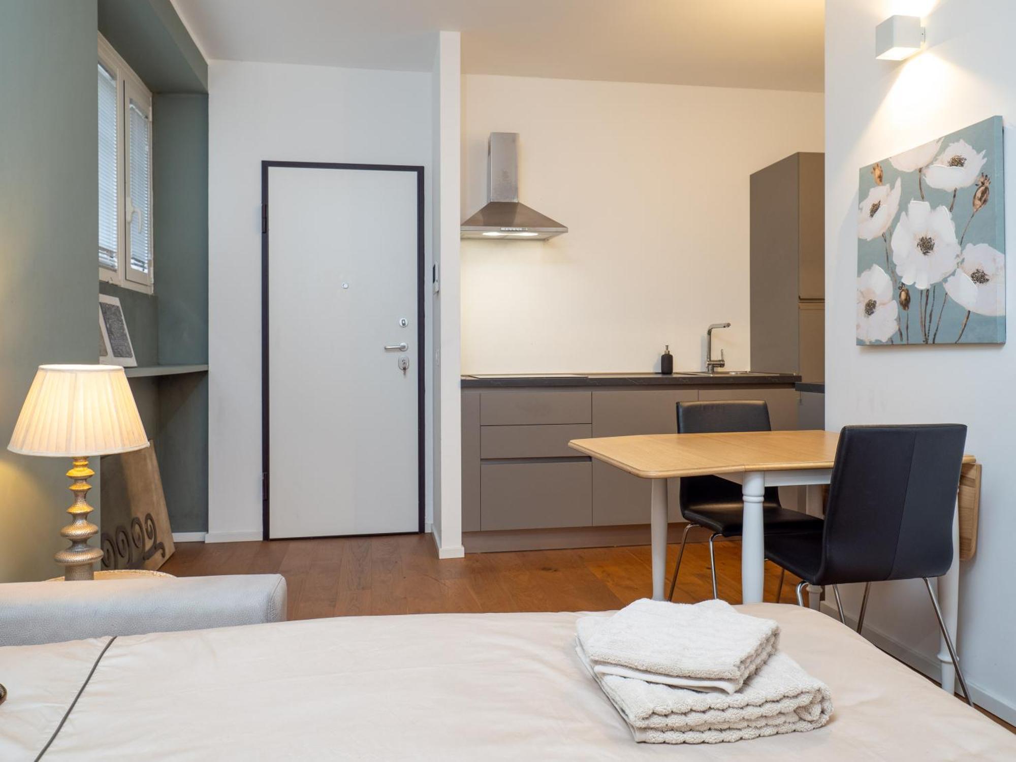 Citylife-Duomo Comfort Suite & Metro A 2 Minuti! มิลาน ภายนอก รูปภาพ