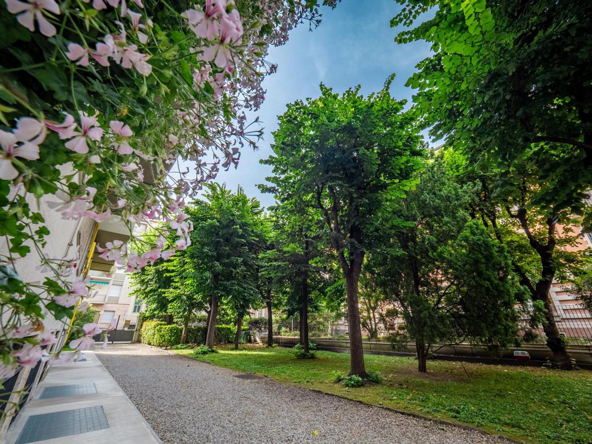 Citylife-Duomo Comfort Suite & Metro A 2 Minuti! มิลาน ภายนอก รูปภาพ